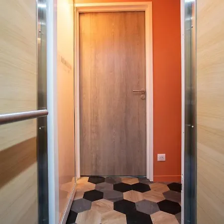 アパート Le Maleville - De Standing ペリグー